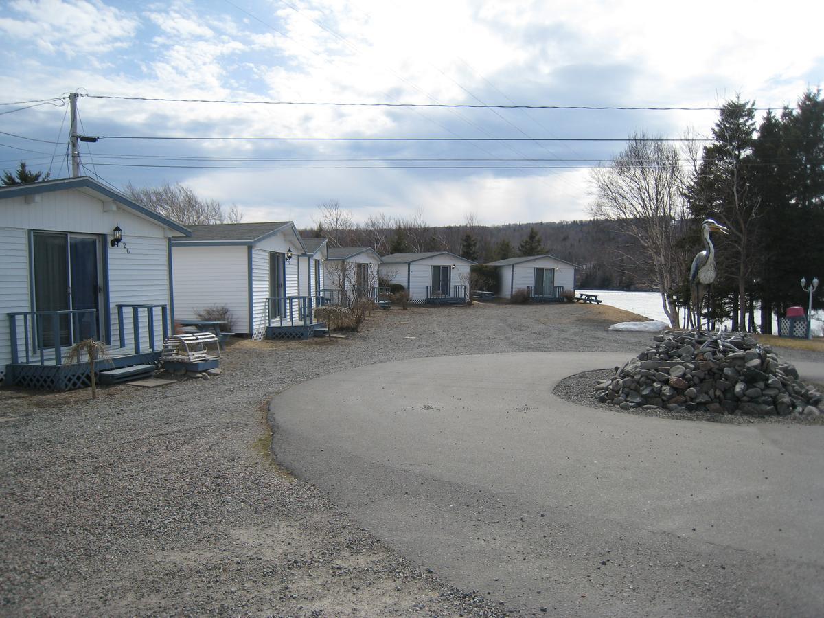 The Cove Motel Aulds Cove Exterior photo